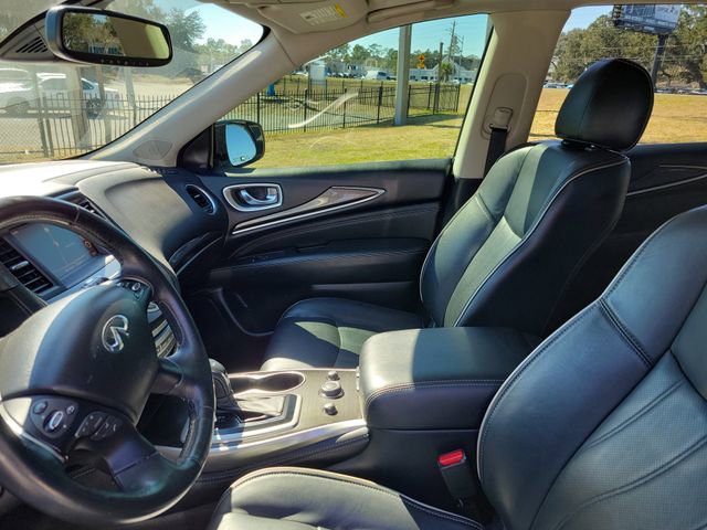 Used 2019 INFINITI QX60 Luxe w/ Essential Package image 13