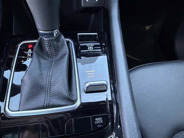 Used 2024 Jeep Compass Latitude w/ Altitude Special Edition image 28