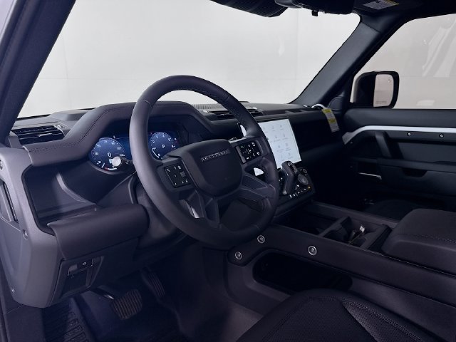 New 2026 Land Rover Defender 130 X-Dynamic SE AWD/4WD image 9