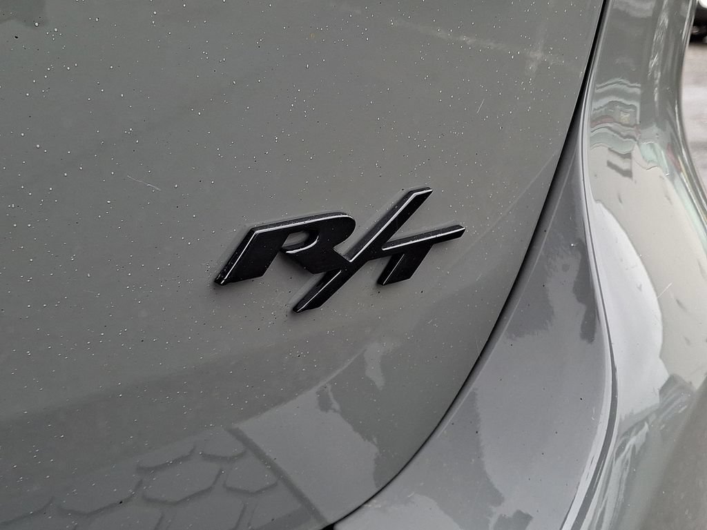 Used 2022 Dodge Durango R/T w/ Blacktop Package AWD/4WD image 33
