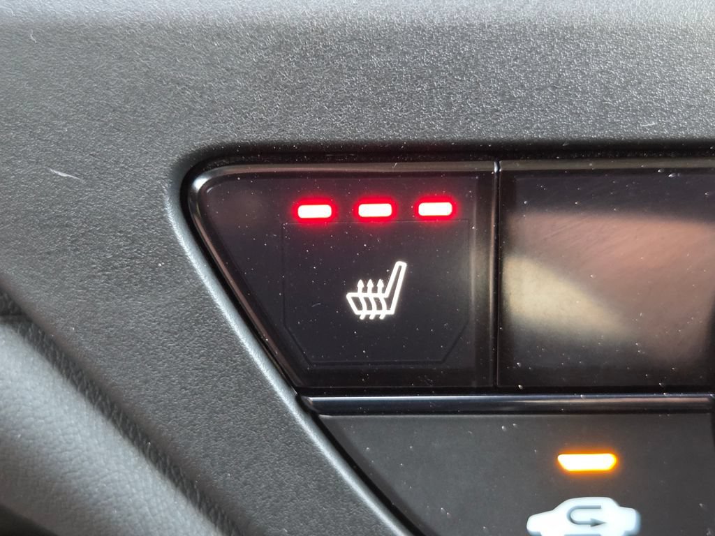 Certified 2024 Honda Accord EX image 6