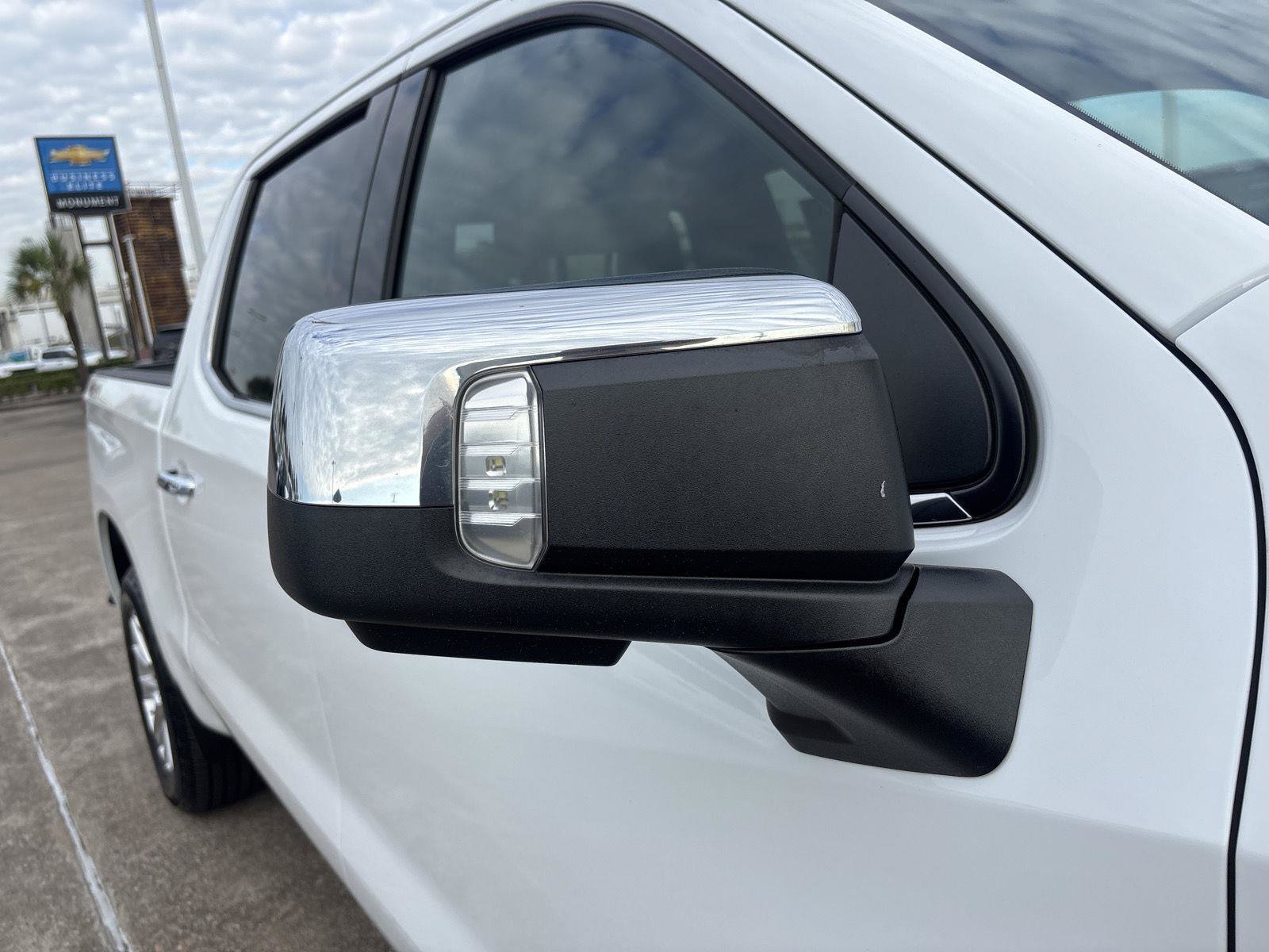 Used 2019 Chevrolet Silverado 1500 LTZ w/ LTZ Texas Edition AWD/4WD image 11