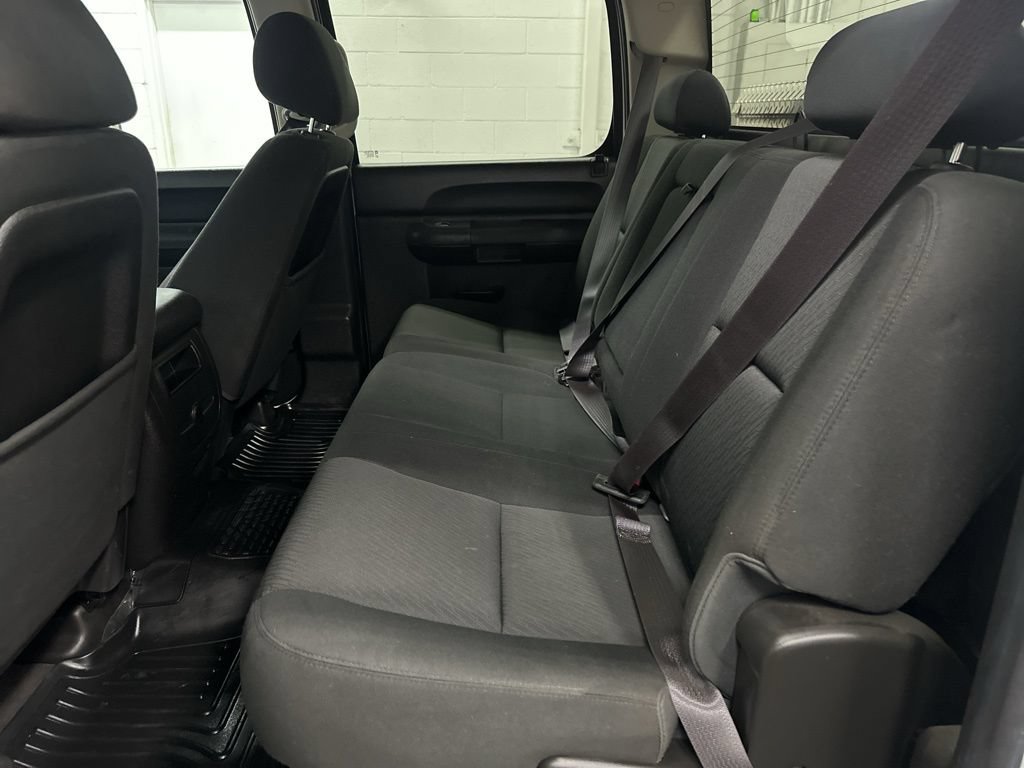 Used 2014 Chevrolet Silverado 2500 LT AWD/4WD image 31