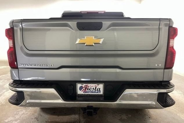 Used 2026 Chevrolet Silverado 1500 LT RWD image 8