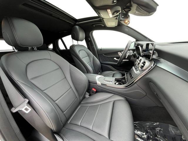 Used 2021 Mercedes-Benz GLC 300 4MATIC Coupe image 19