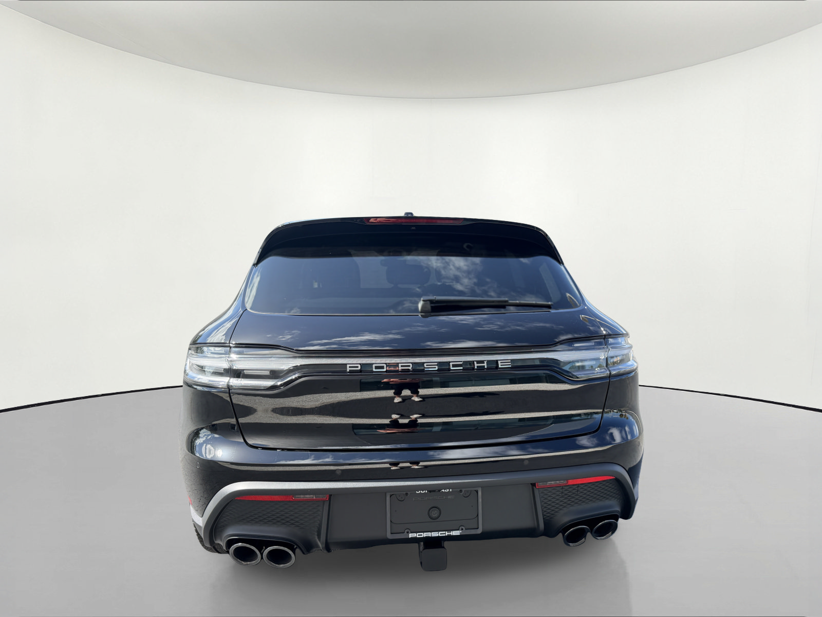 New 2026 Porsche Macan AWD/4WD image 11