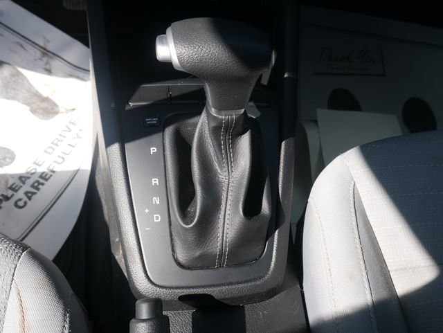 Used 2023 Kia Rio S image 32