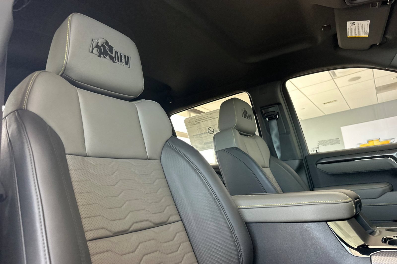 New 2026 Chevrolet Silverado 1500 ZR2 w/ ZR2 Bison Edition AWD/4WD image 16