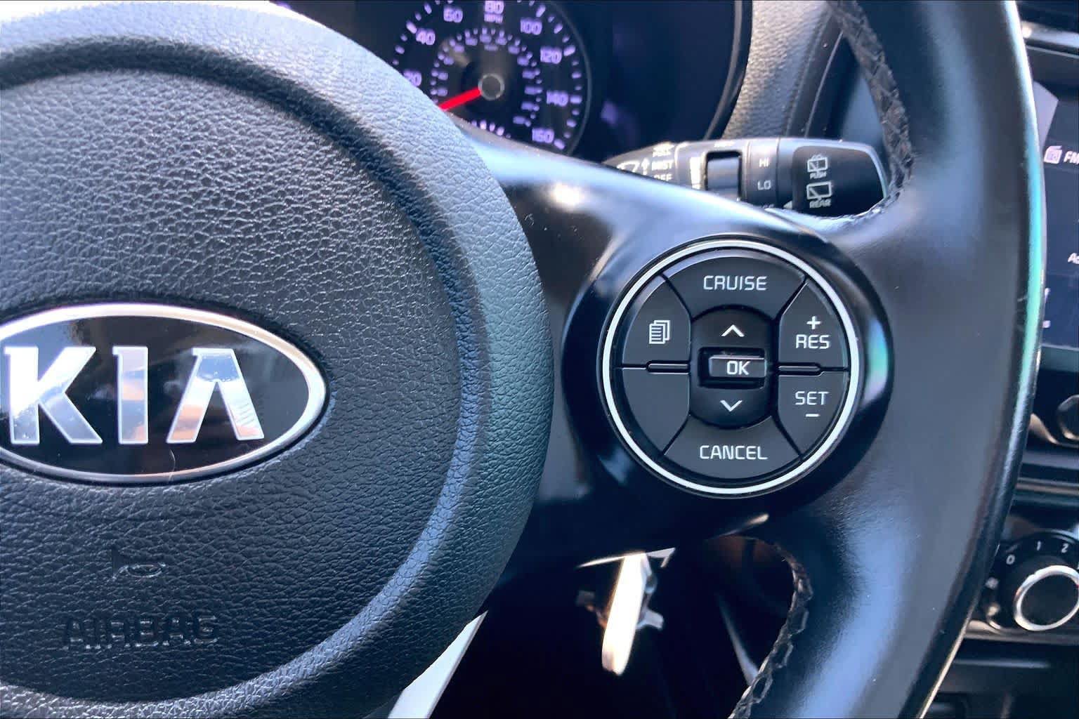 Used 2020 Kia Soul GT-Line FWD image 25