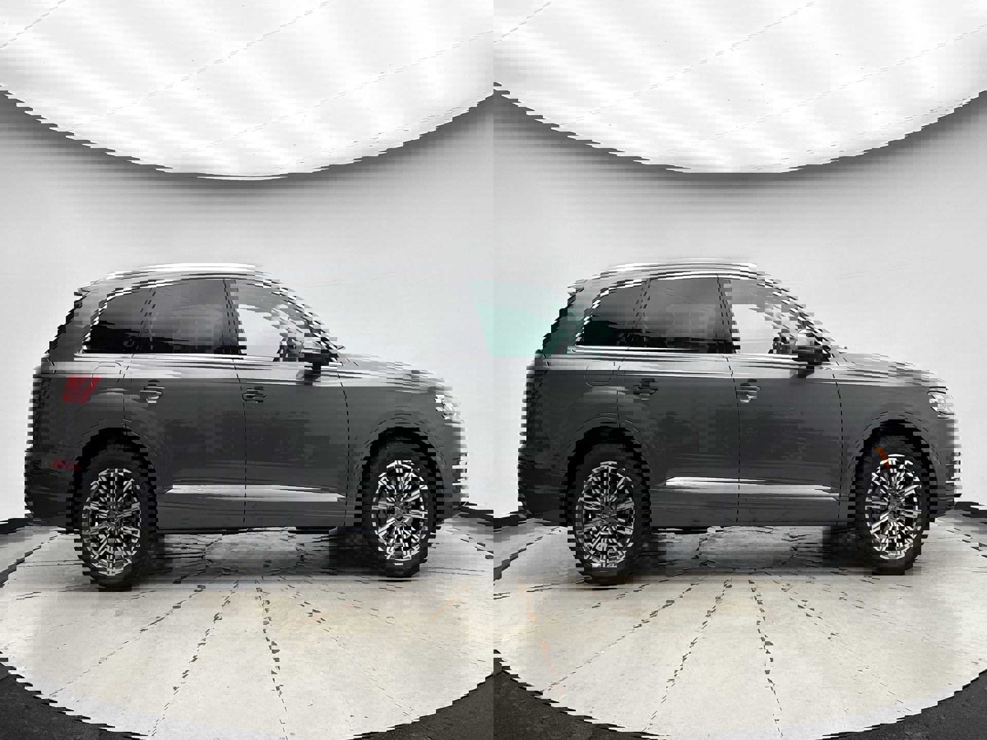 Used 2019 Audi Q7 2.0T Premium Plus w/ Premium Plus Package image 6