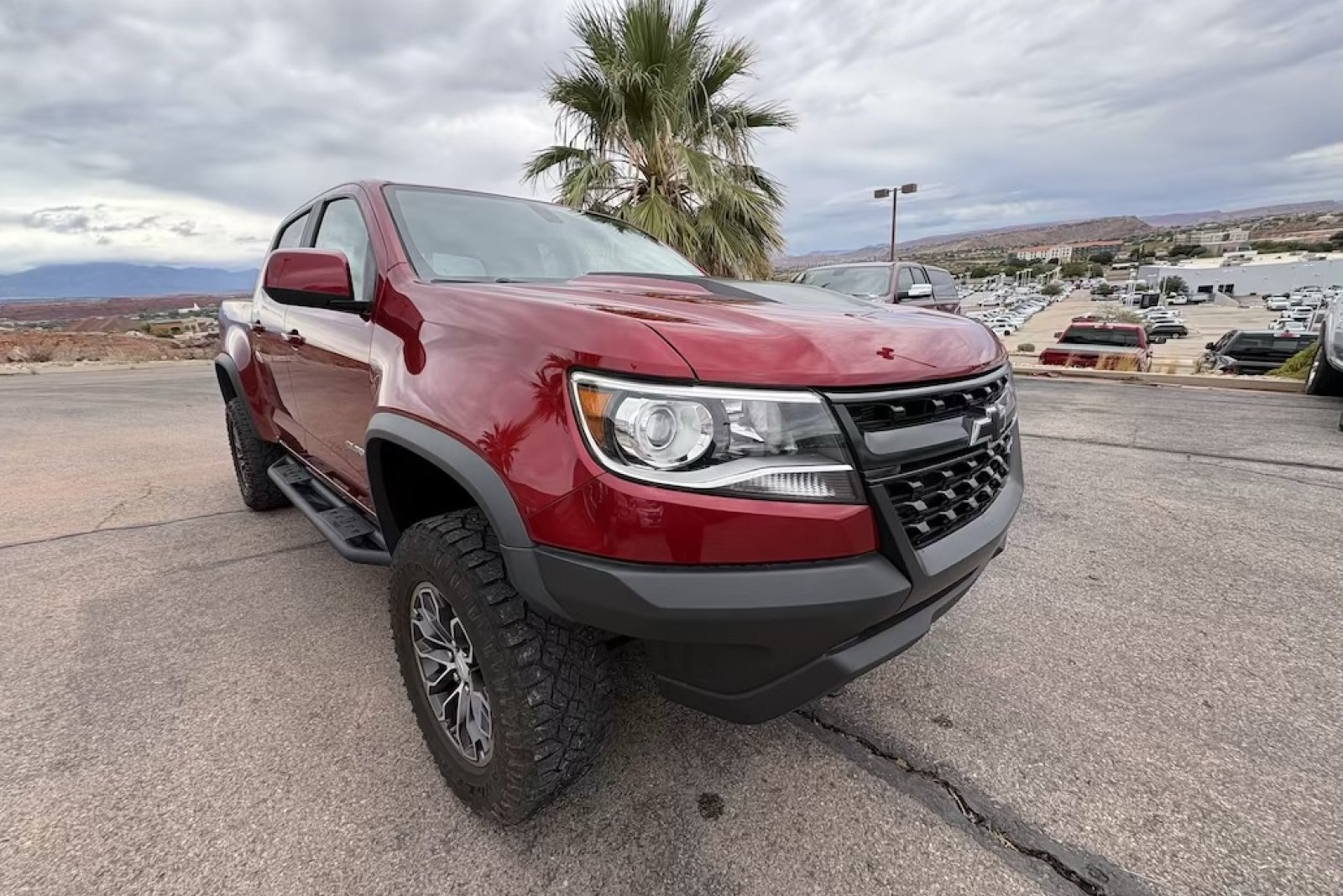 Used 2020 Chevrolet Colorado ZR2 w/ LPO, Power Package AWD/4WD image 7
