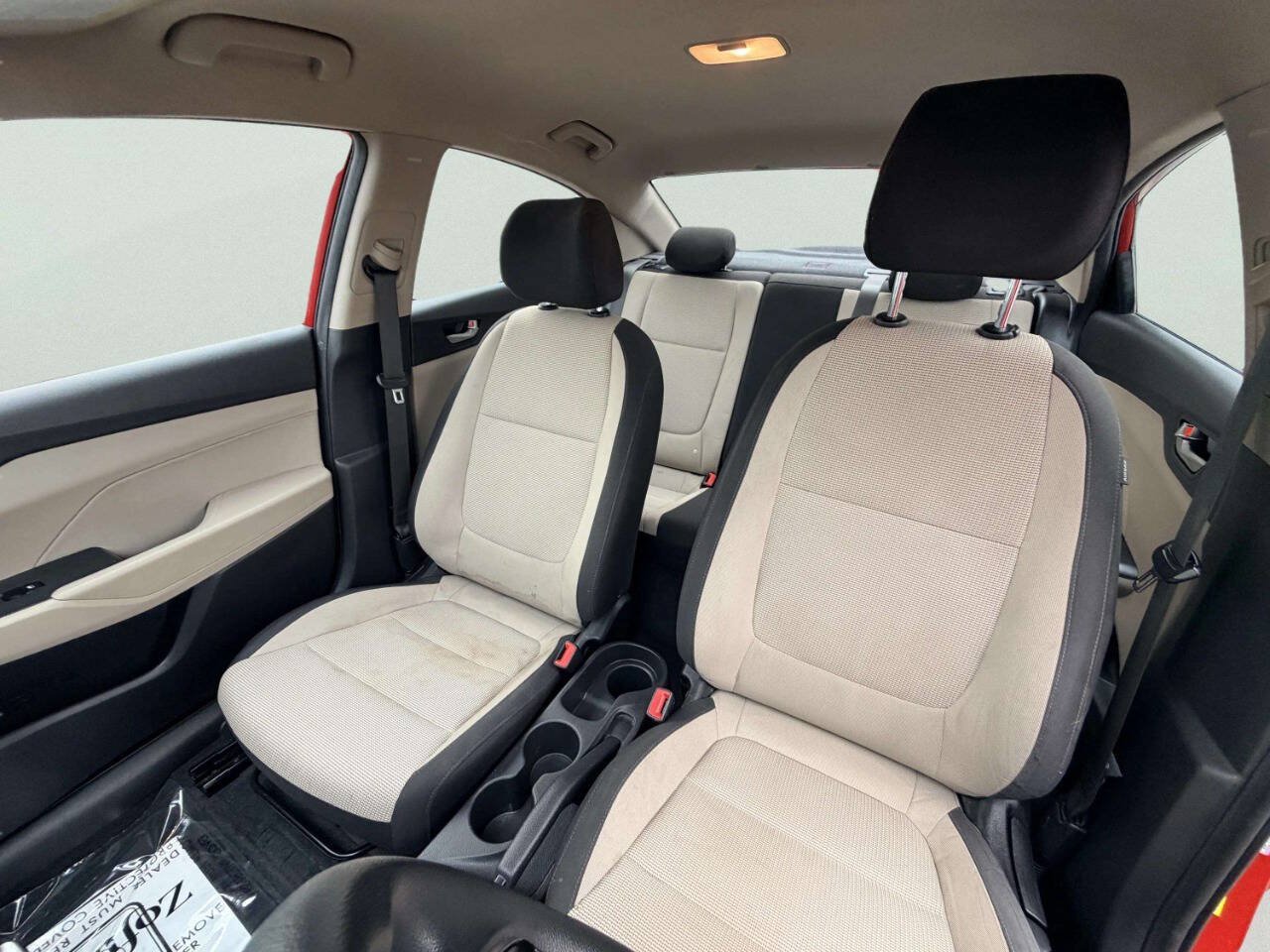 Used 2018 Hyundai Accent SE FWD image 17