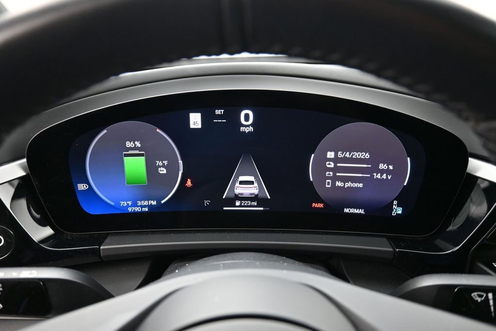 Certified 2025 Porsche Macan 4S Electric AWD/4WD image 19