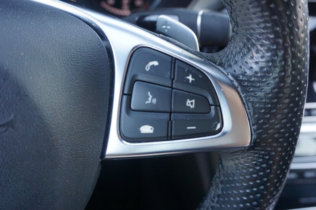 Used 2016 Mercedes-Benz C 300 Sedan image 8