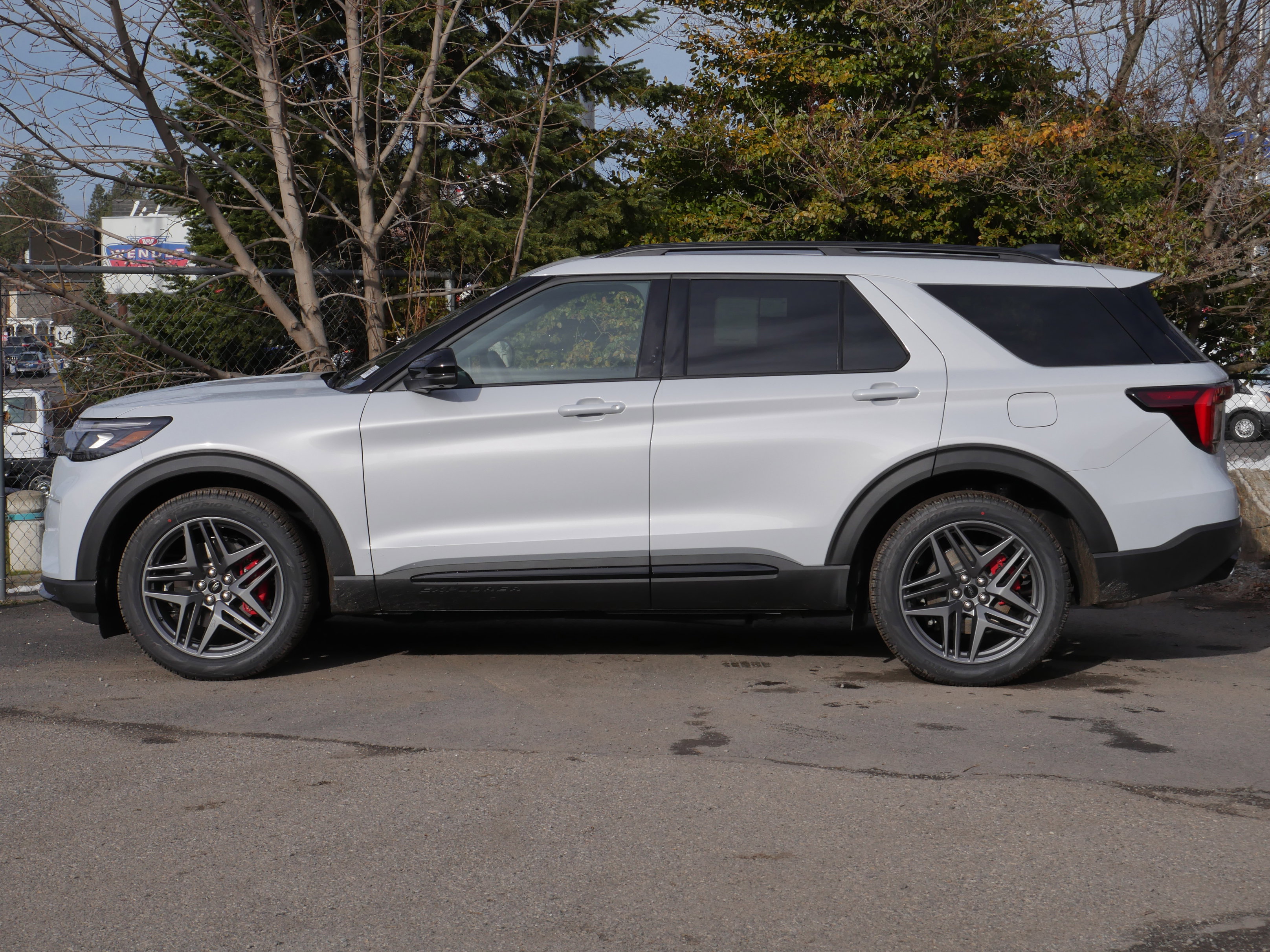 New 2026 Ford Explorer ST w/ Sun And Sound Package image 20