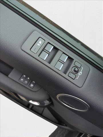 New 2024 Land Rover Discovery Dynamic SE image 20