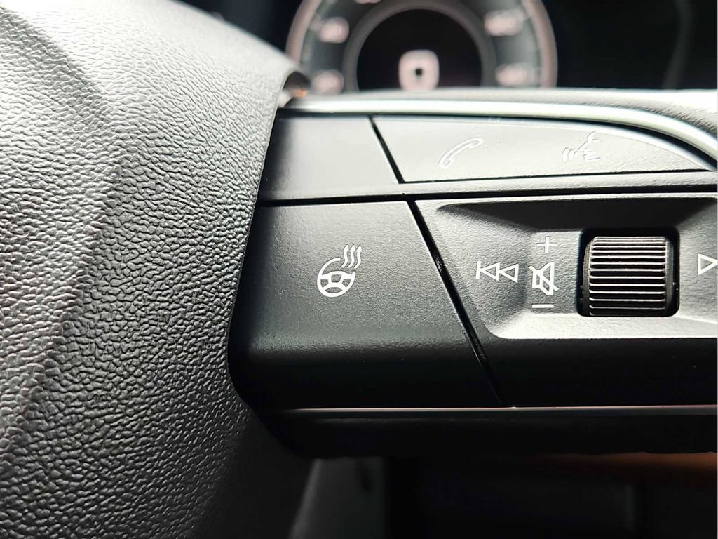 Certified 2024 Audi Q5 e Premium AWD/4WD image 26