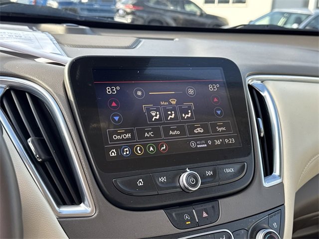 Used 2024 Chevrolet Malibu LT image 21