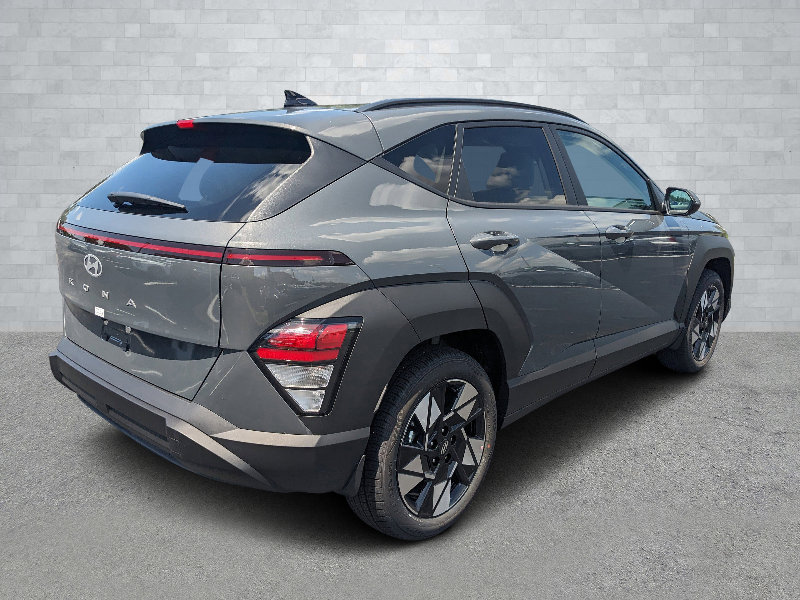 New 2025 Hyundai Kona SEL image 5