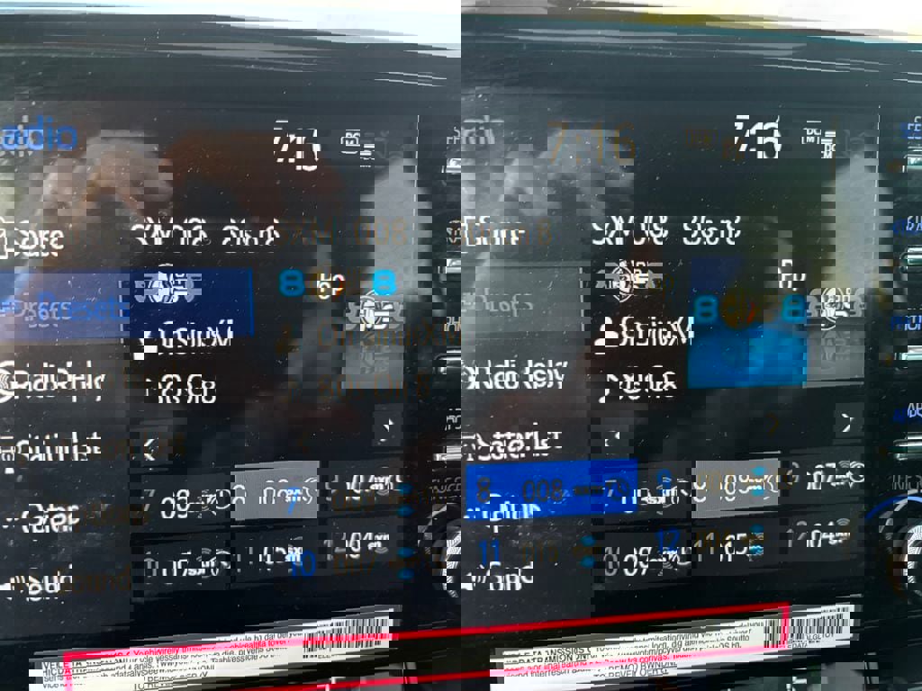 Used 2024 Toyota Sienna XLE Woodland Edition image 9