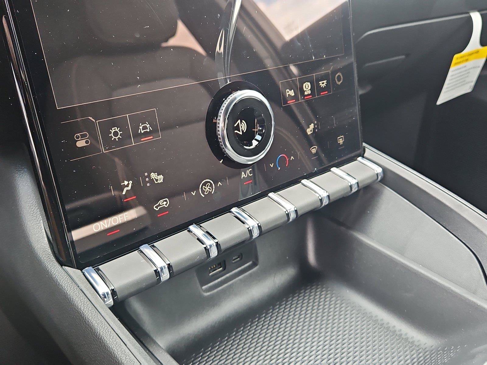 New 2027 GMC Terrain Elevation FWD image 27