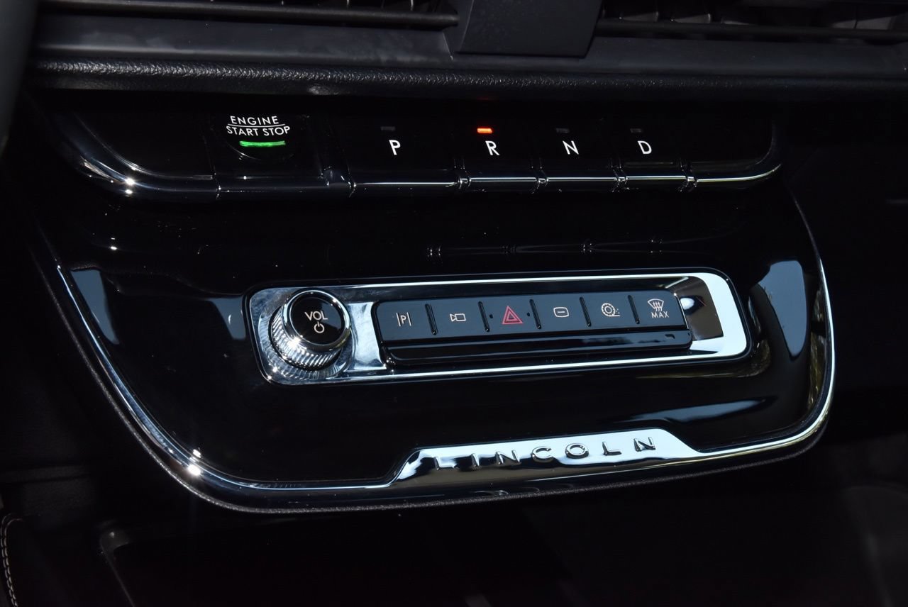 Certified 2024 Lincoln Corsair Grand Touring AWD/4WD image 30