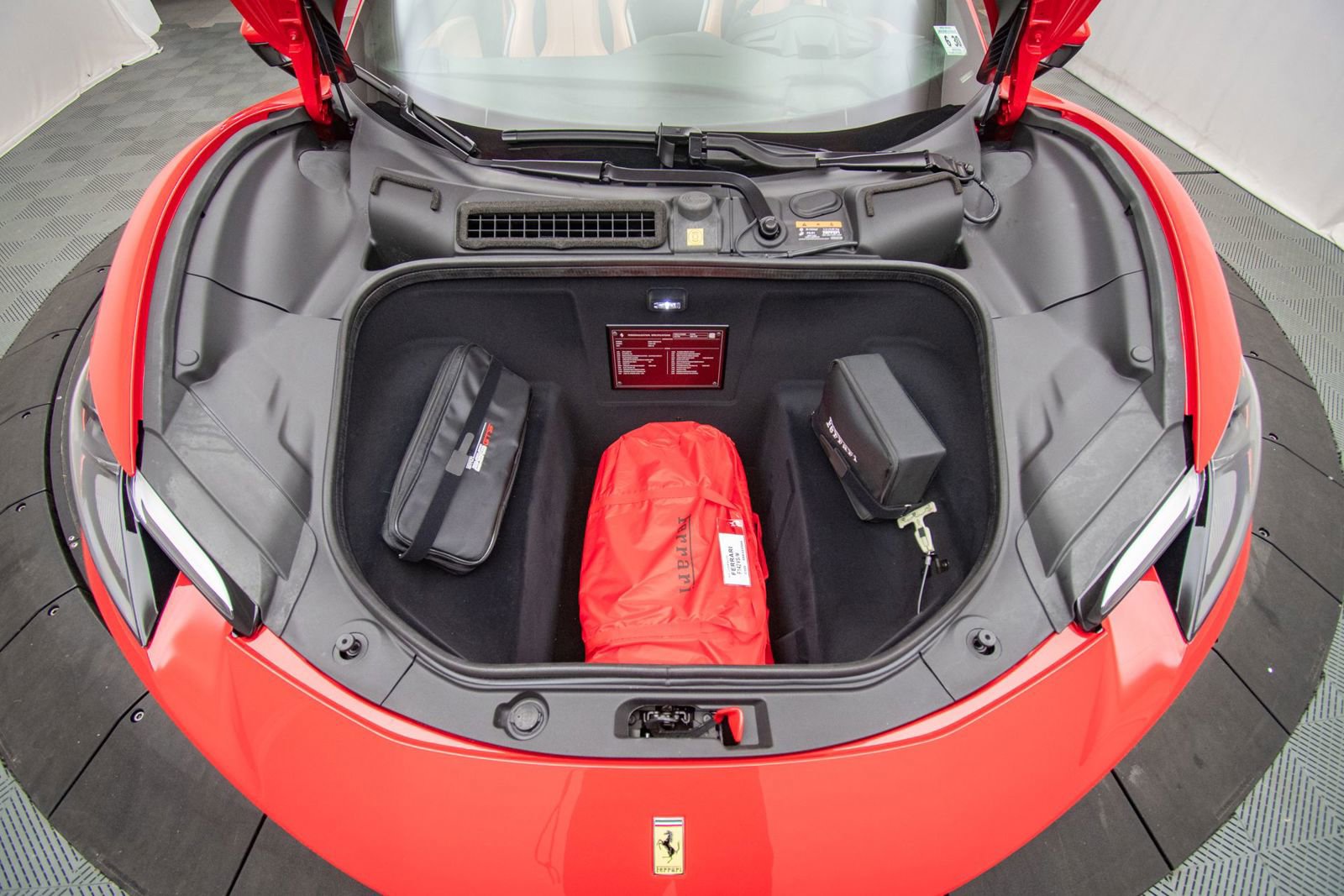Used 2025 Ferrari 296 GTS RWD image 55