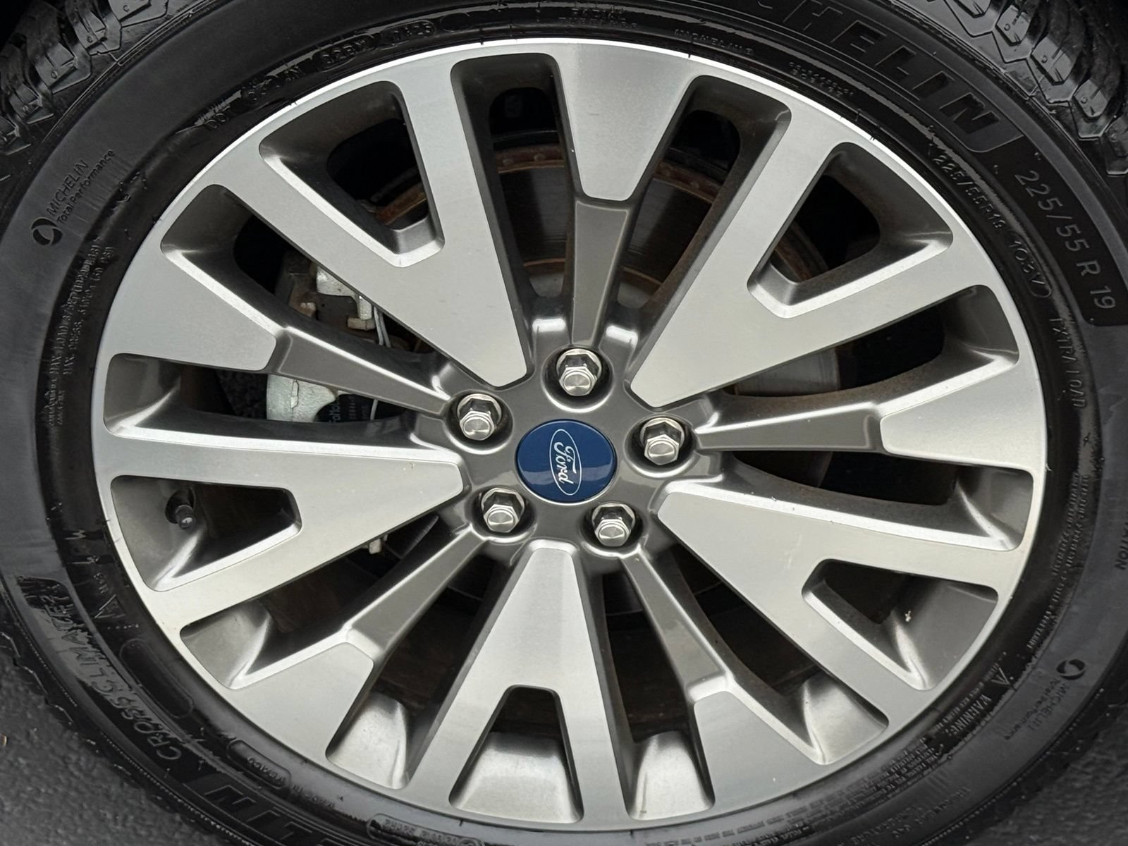 Used 2022 Ford Escape Titanium FWD image 11