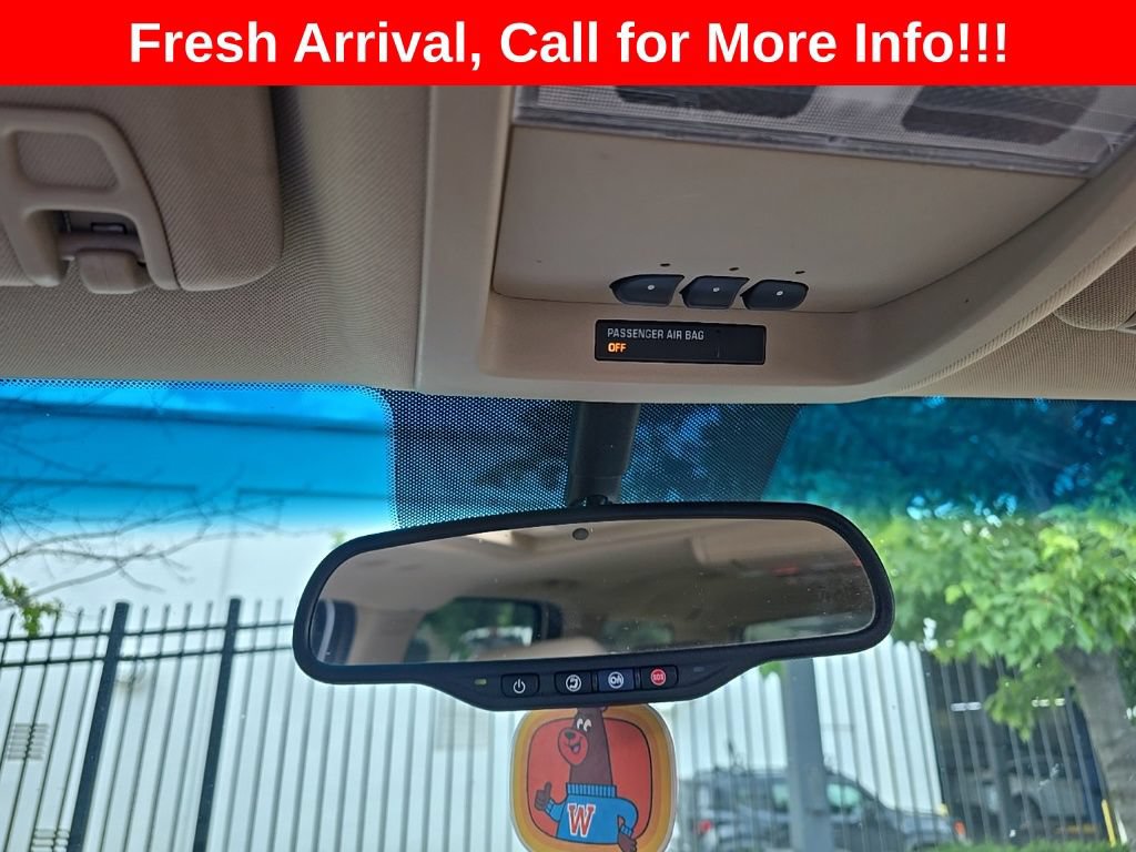 Used 2014 GMC Yukon XL Denali AWD/4WD image 18