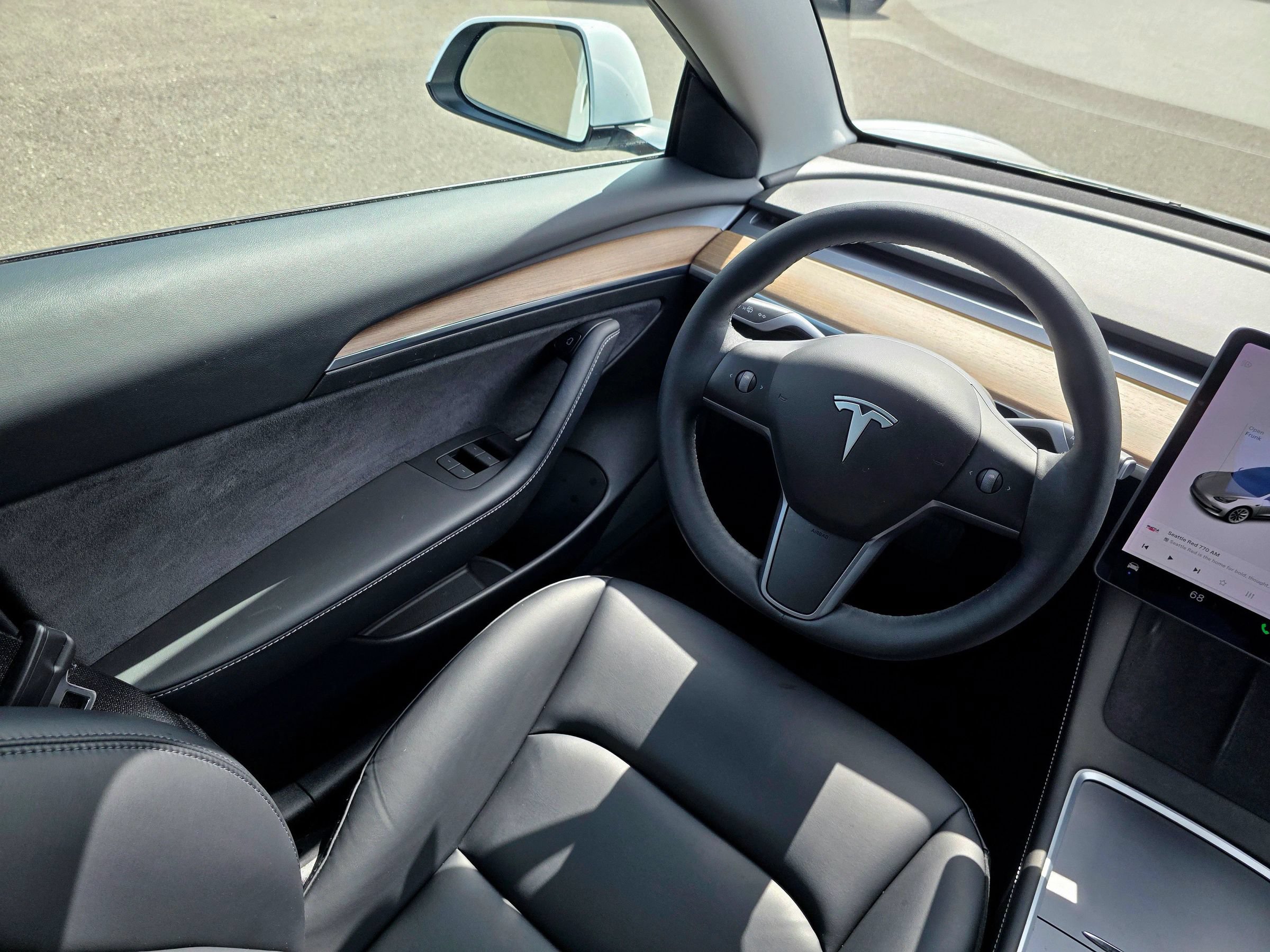 Used 2021 Tesla Model 3 Standard Range Plus RWD image 27