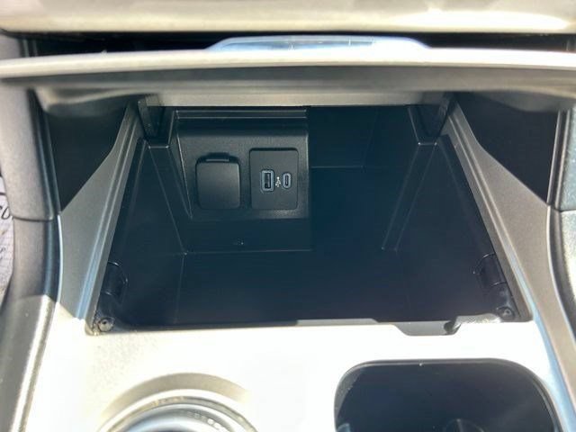 Used 2023 Ford Explorer 4WD image 33