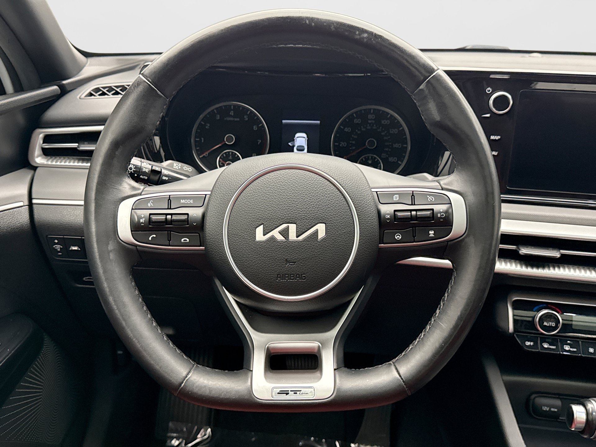 Used 2023 Kia K5 GT-Line AWD/4WD image 12