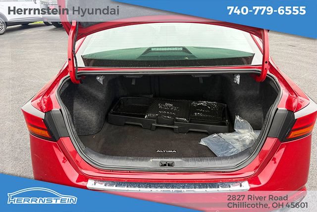 Used 2023 Nissan Altima 2.5 SV FWD image 26