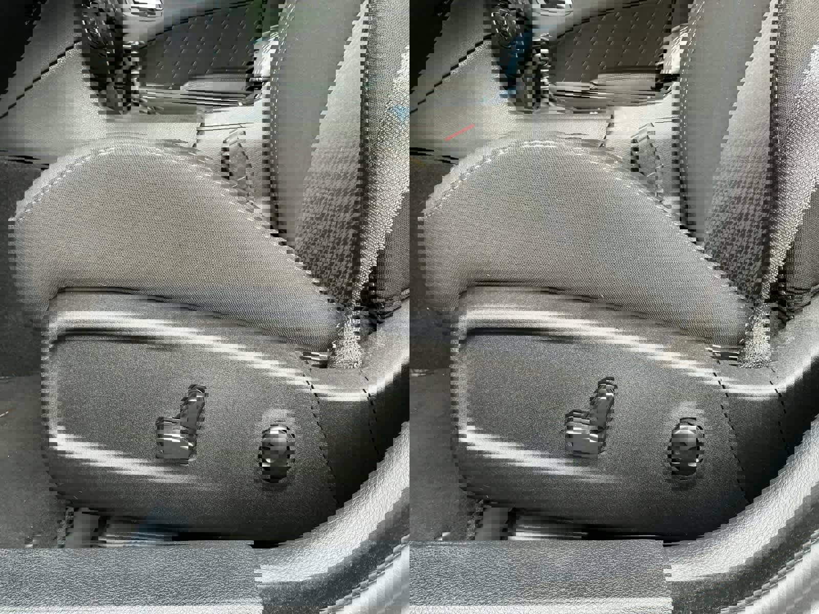 Used 2022 Dodge Charger R/T w/ Blacktop Package image 20