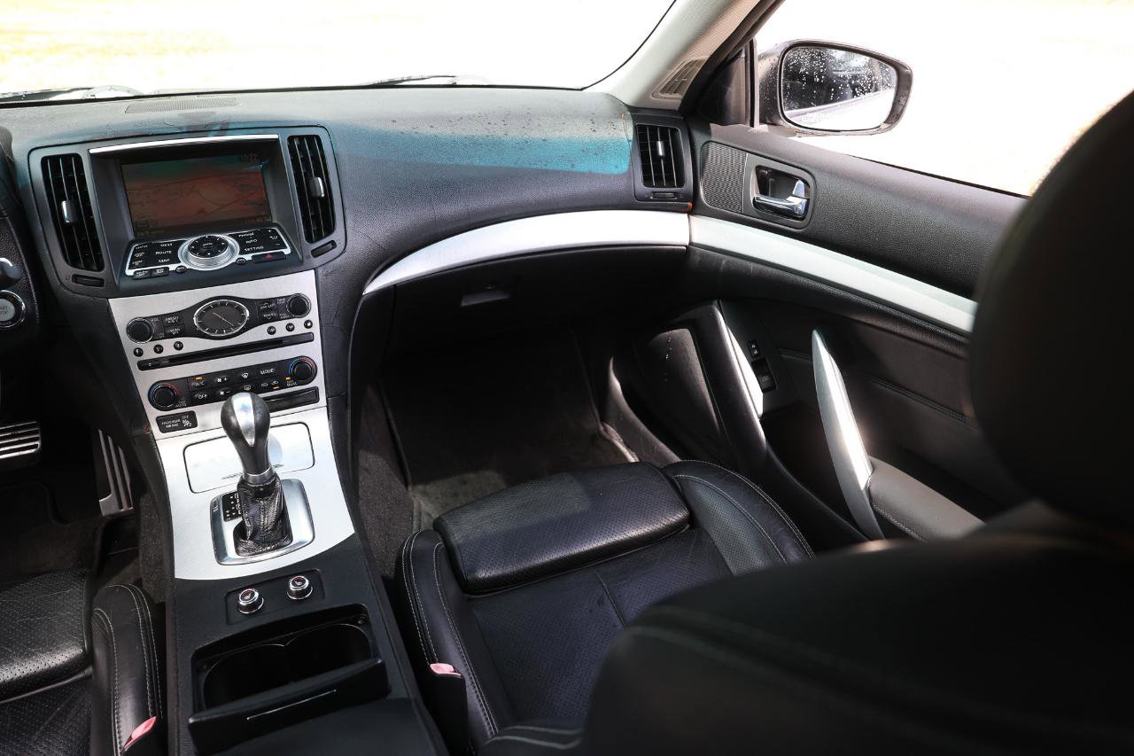 Used 2009 INFINITI G37 Journey w/ Premium Pkg image 22