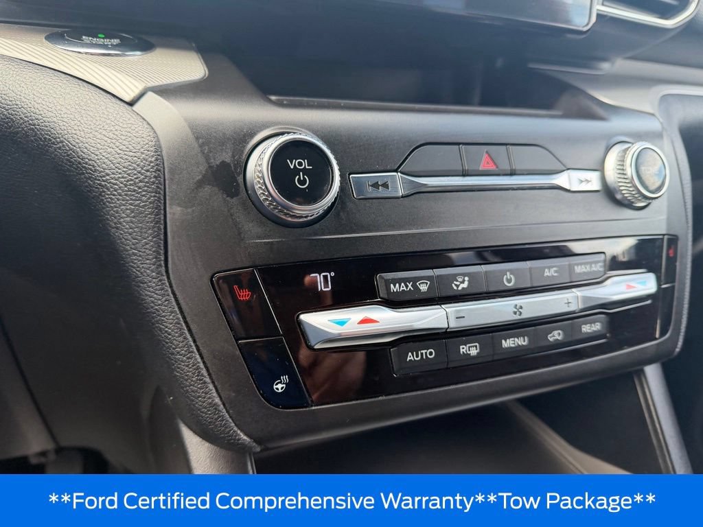Used 2020 Ford Explorer XLT w/ Equipment Group 202A AWD/4WD image 36