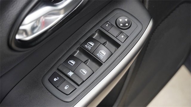 Used 2021 Jeep Cherokee Latitude Lux image 21