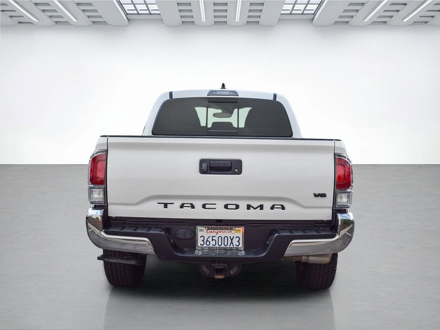 Used 2023 Toyota Tacoma TRD Off-Road image 6