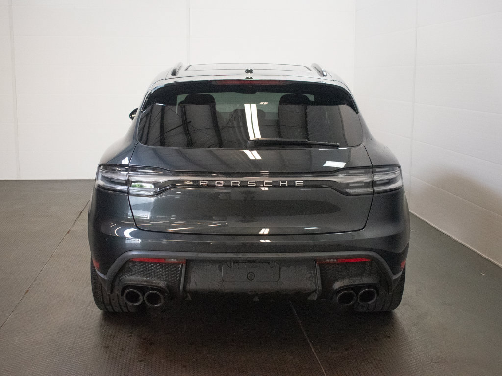 Certified 2026 Porsche Macan AWD/4WD image 6