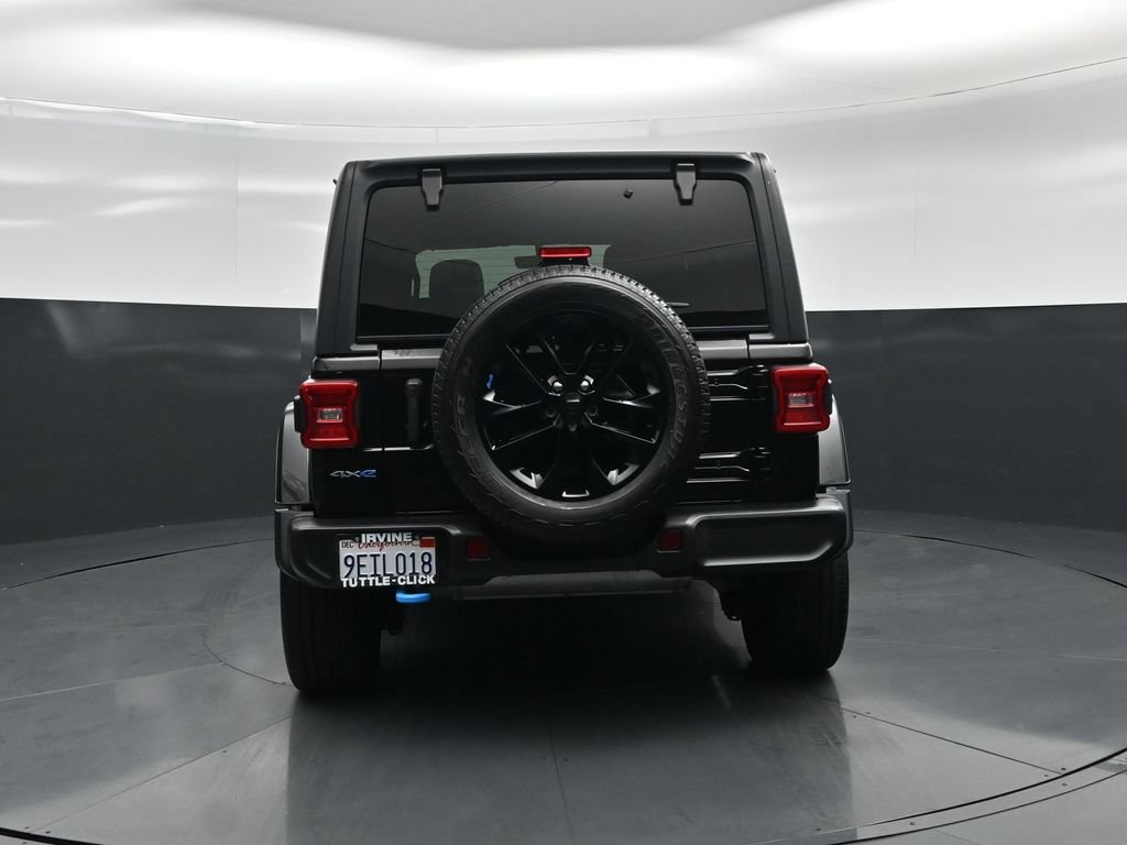 Used 2023 Jeep Wrangler Unlimited Sahara AWD/4WD image 22