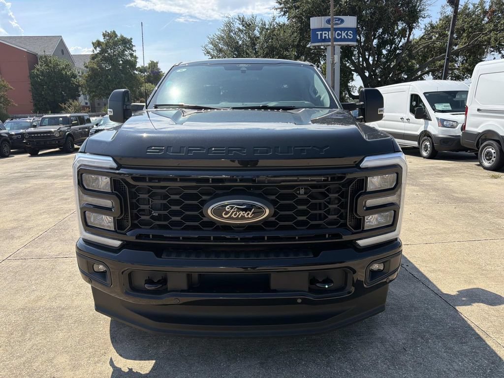 New 2026 Ford F350 Lariat w/ Black Appearance Package AWD/4WD image 2