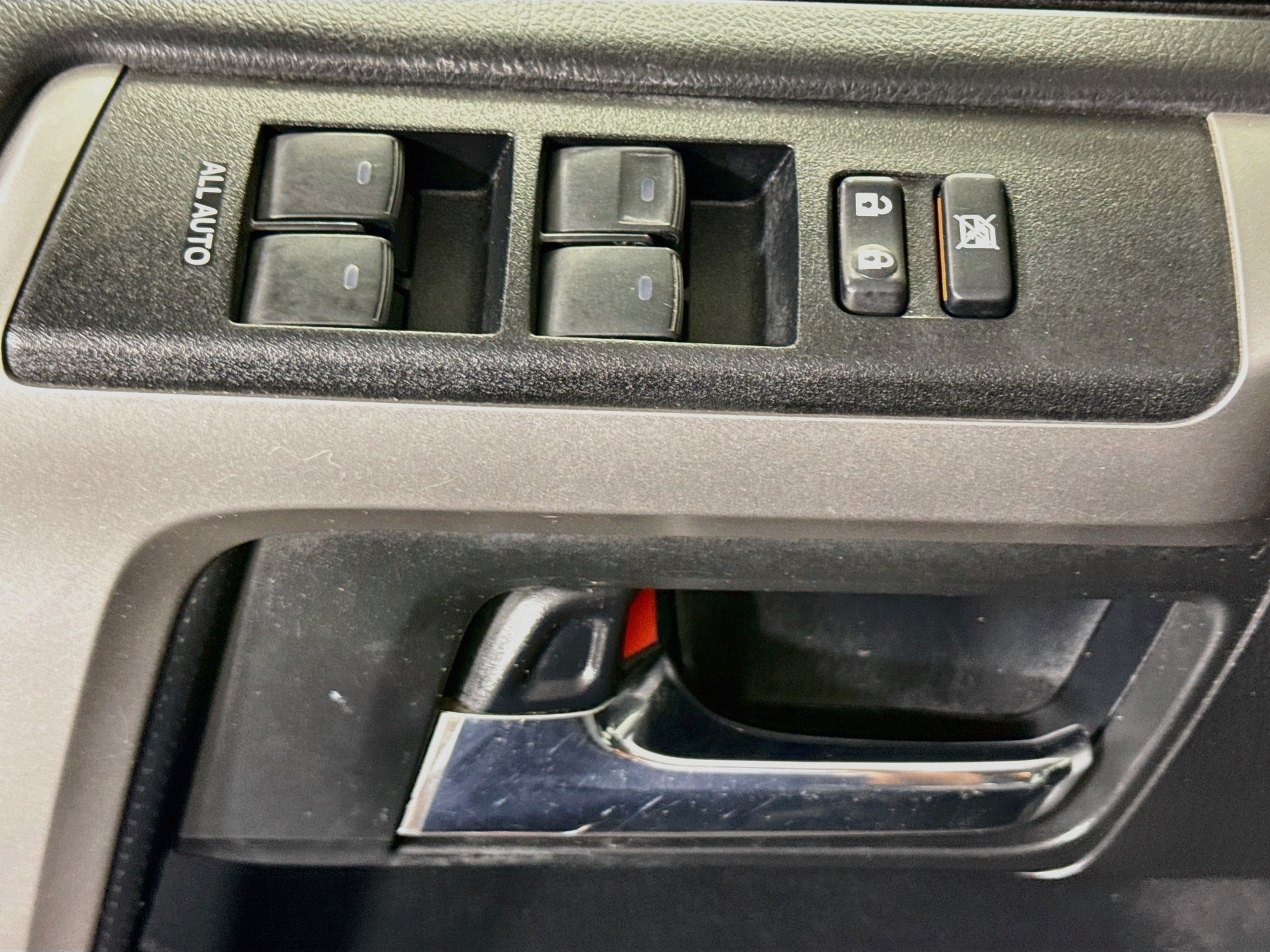 Used 2019 Toyota 4Runner SR5 Premium RWD image 23
