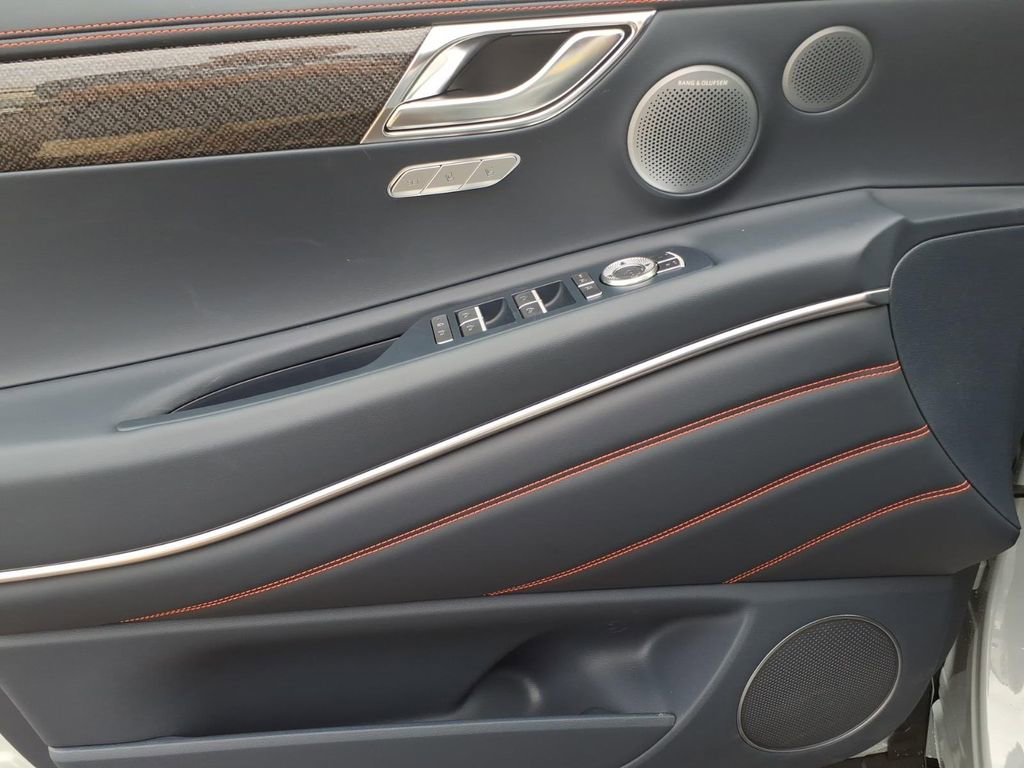 New 2026 Genesis GV80 3.5T e-SC AWD/4WD image 14