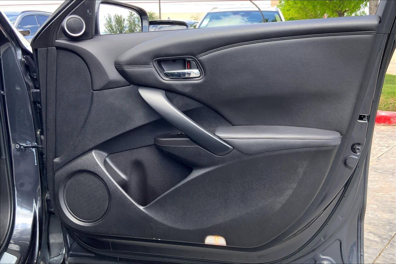 Used 2016 Acura RDX FWD w/ Technology Package image 23