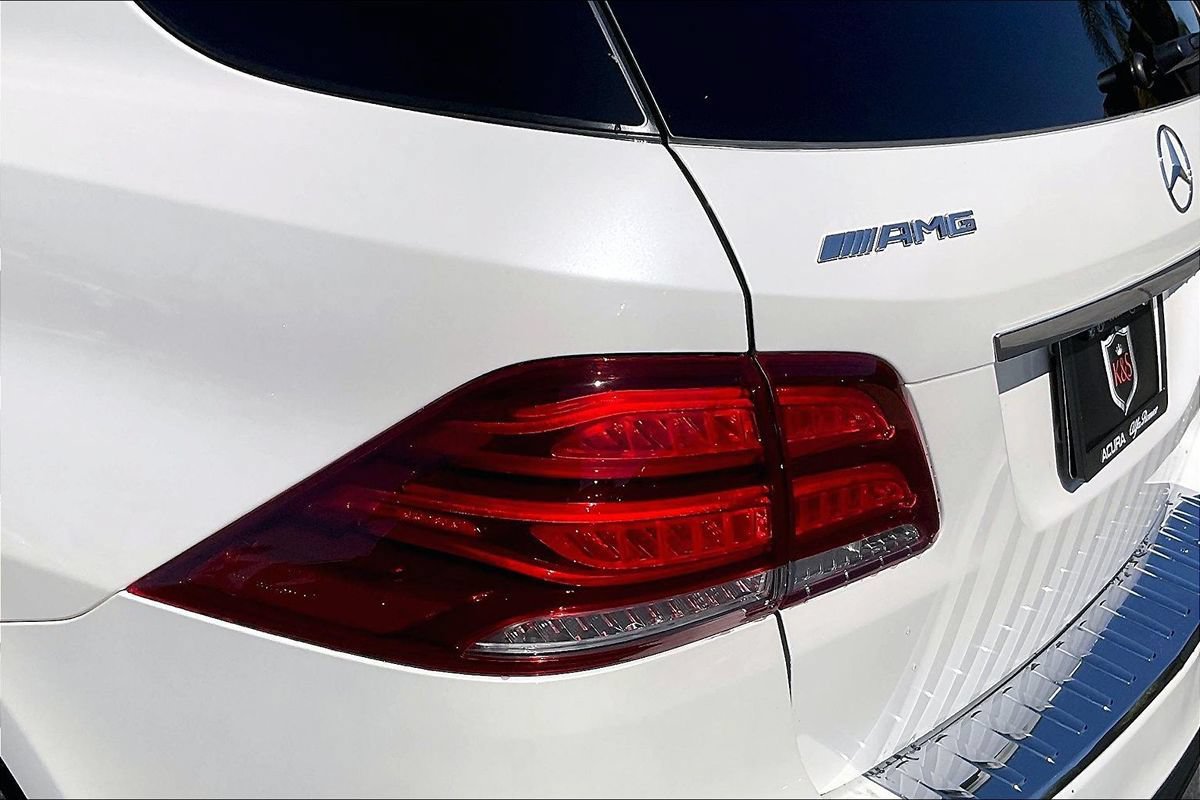 Used 2017 Mercedes-Benz GLE 43 AMG 4MATIC image 12