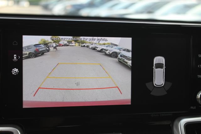 Used 2022 Kia Sorento S AWD/4WD image 8