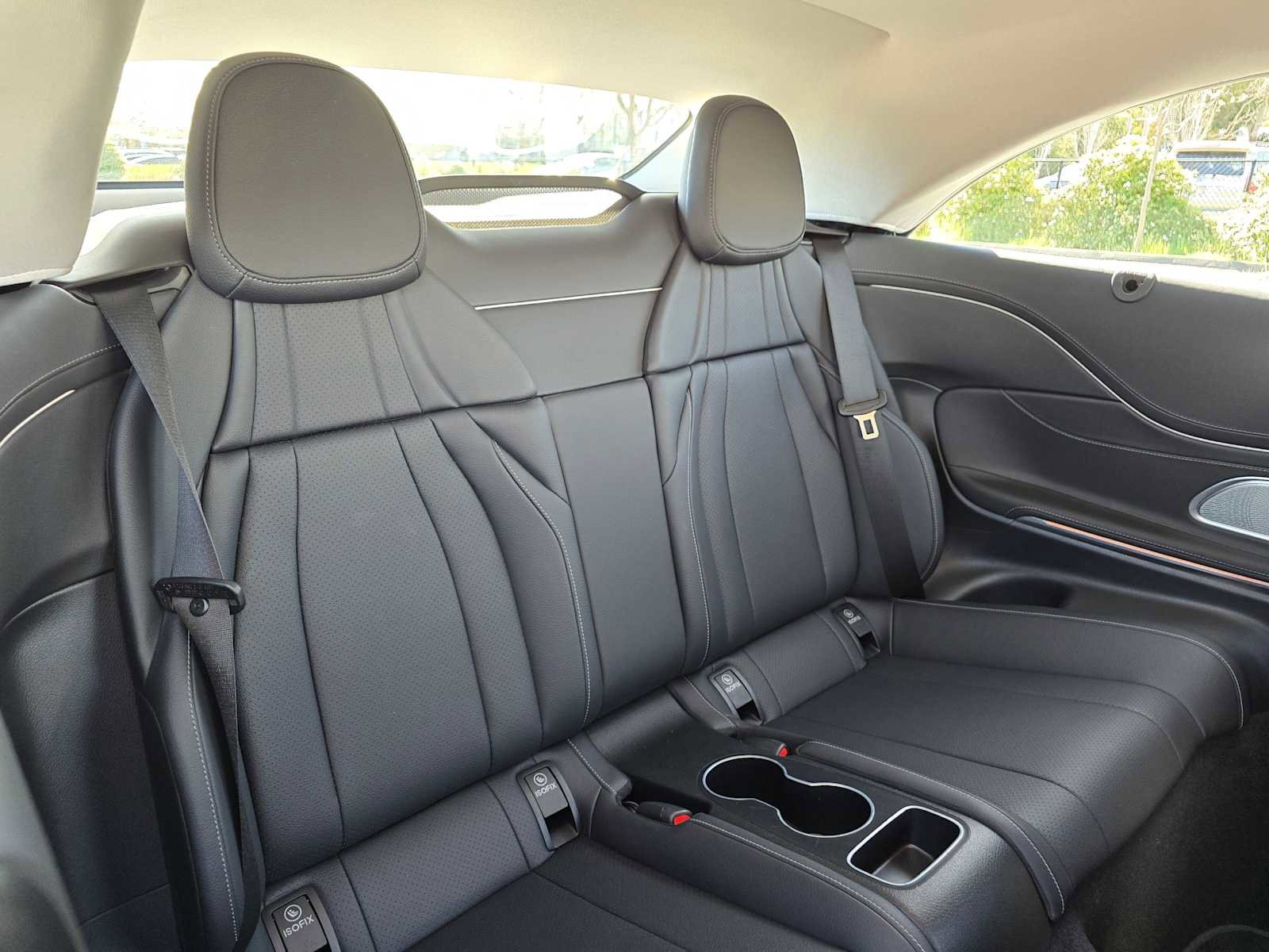 Used 2025 Mercedes-Benz CLE 300 4MATIC Cabriolet image 12