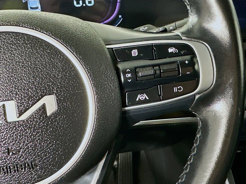 Certified 2023 Kia Sportage EX image 10