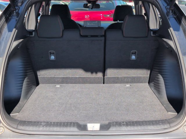 Used 2025 Honda HR-V Sport image 25