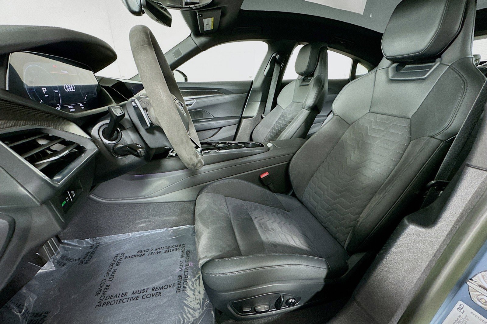 Used 2023 Audi e-tron GT Prestige w/ Prestige Package image 18